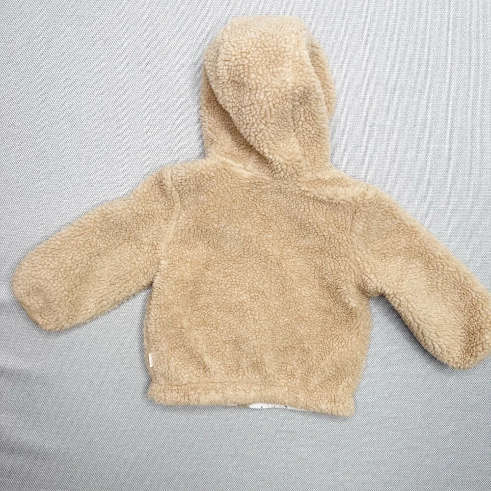 Baby Gap Sherpa Fuzzy Hooded Jacket Tan Hoodie Size 12-18‎ Months